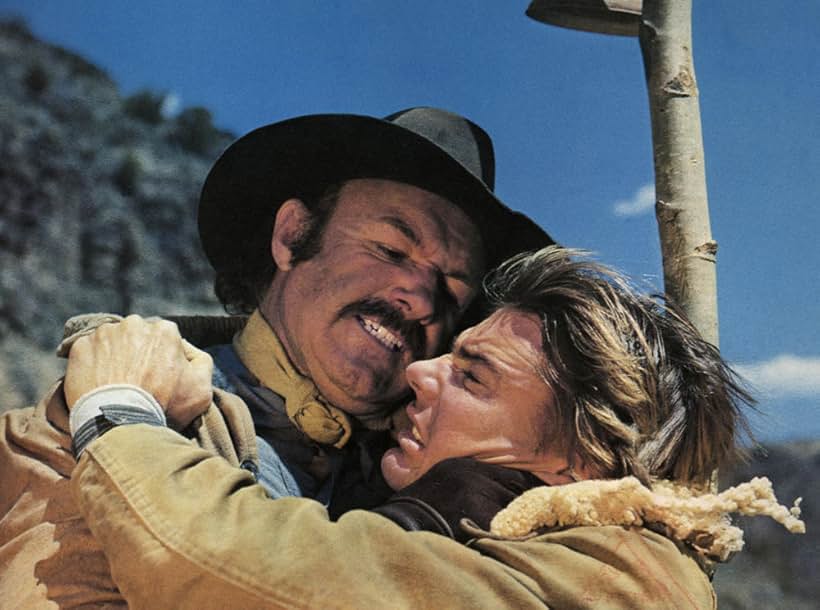 Gene Hackman and Jan-Michael Vincent in Bite the Bullet (1975)