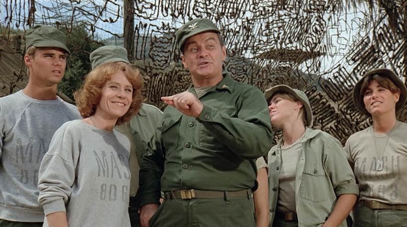 Robert Alan Browne and Barbara Tarbuck in M*A*S*H (1972)