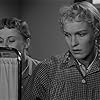 Bibi Andersson and Eva Dahlbeck in Nära livet (1958)