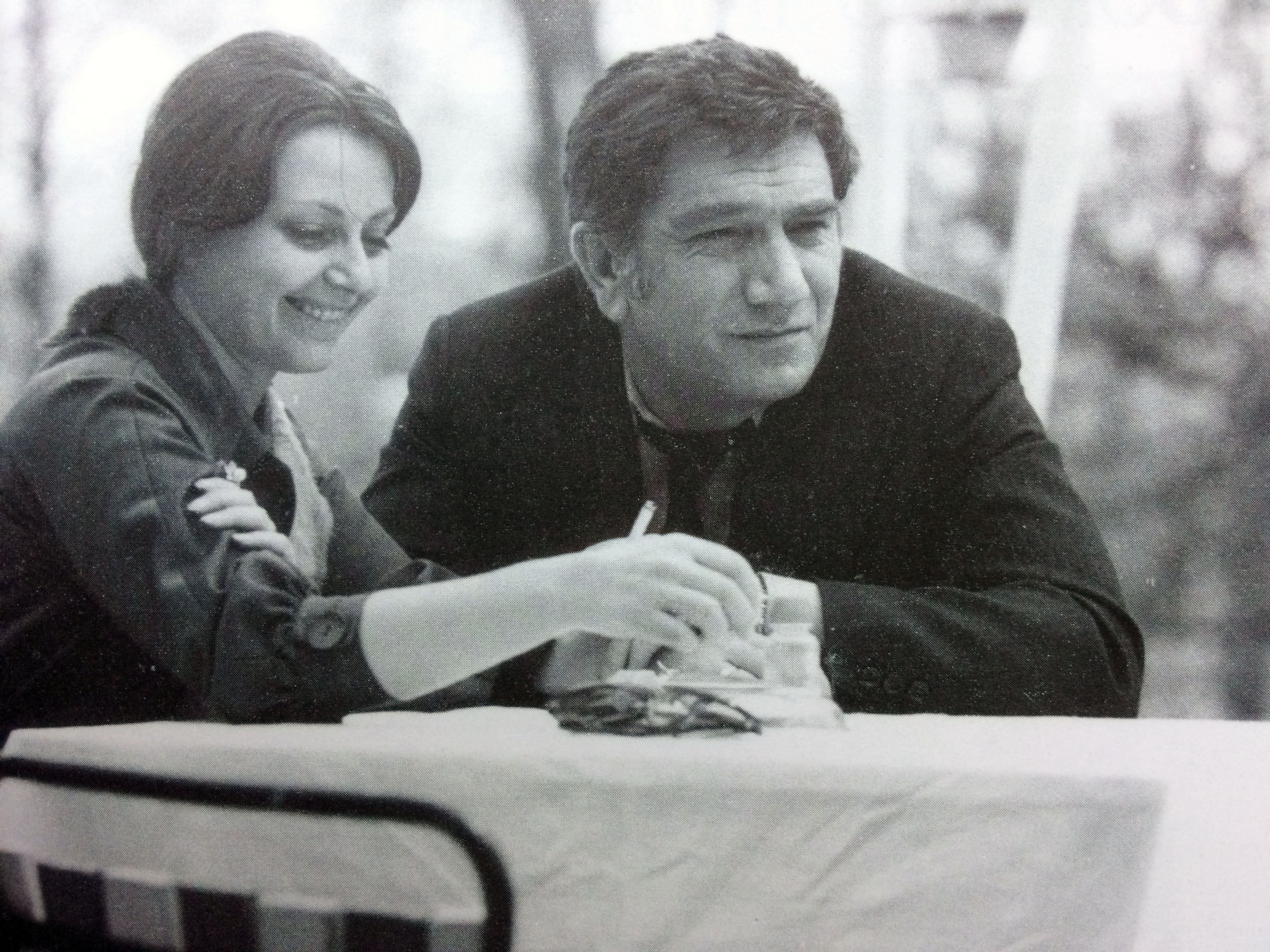 Armen Dzhigarkhanyan and Nevena Kokanova in Slanchev udar (1977)