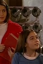 Romina Ricci and Ailén Guerrero in Vidas robadas (2008)