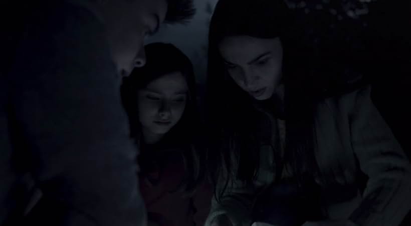 Josh Zaharia, Isabella Recio, and Fernanda Aguilar in The Legend of La Llorona (2022)