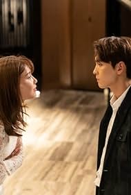 Sooyoung Choi and Choi Tae-joon in So I Married My Anti-Fan (2021)