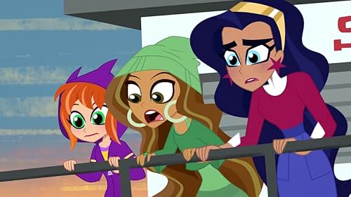 DC Super Hero Girls: Beeline