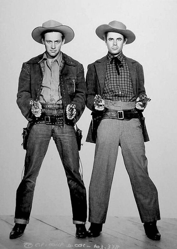 William Holden and Glenn Ford in Texas (1941)