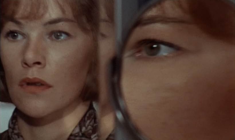 Glenda Jackson in Sunday Bloody Sunday (1971)