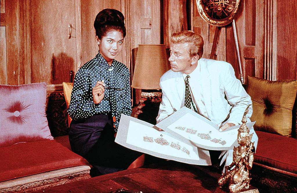 Thomas Alder and Metta Roongrat in Thirteen Days to Die (1965)