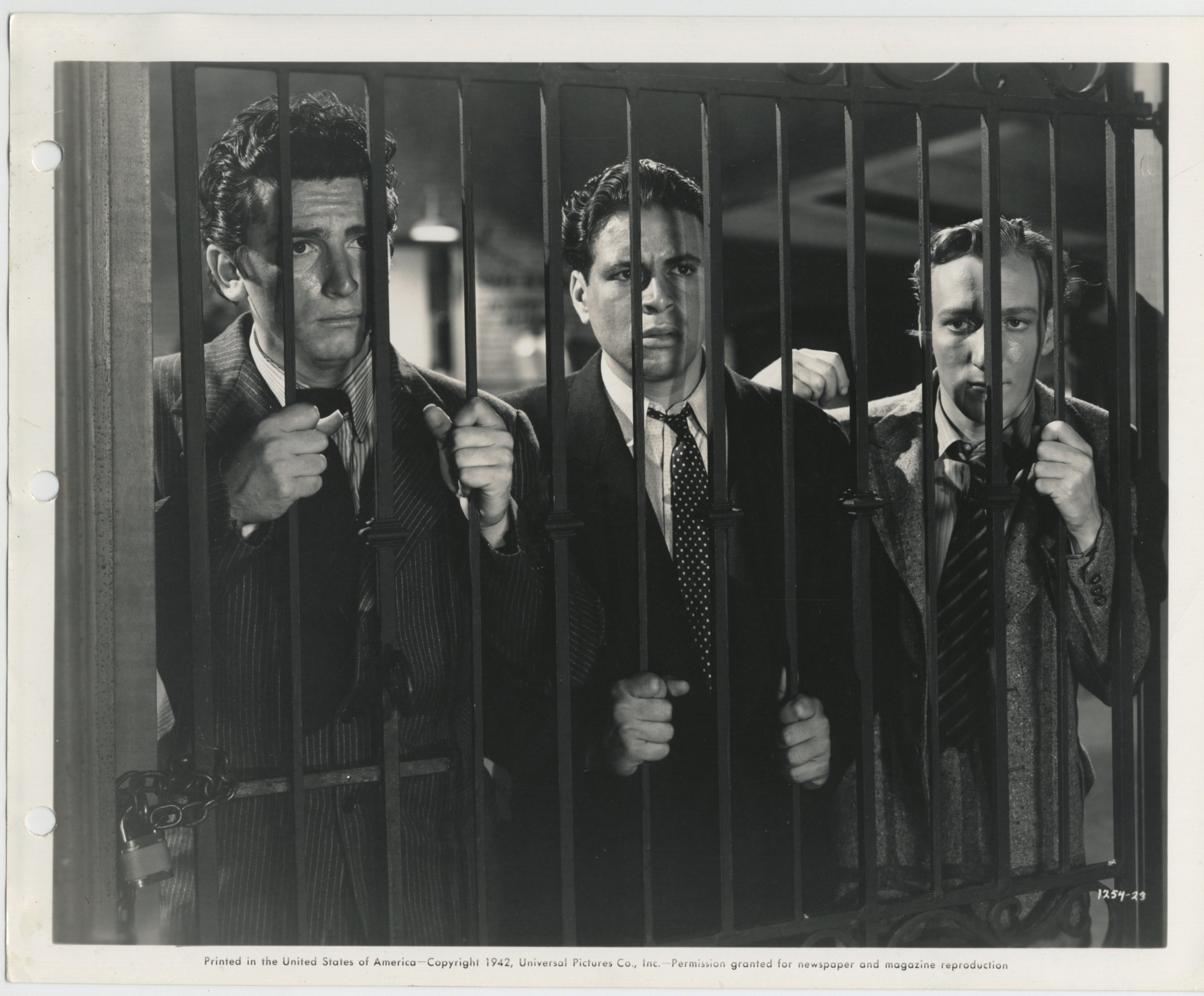 Gabriel Dell, Huntz Hall, and Bernard Punsly in Mug Town (1942)