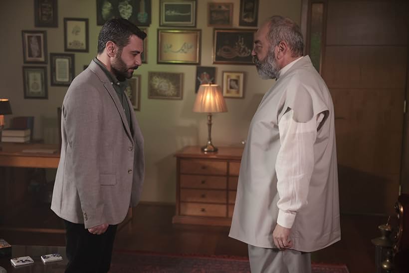 Ali Düsenkalkar and Onur Bilge in Ömer (2023)