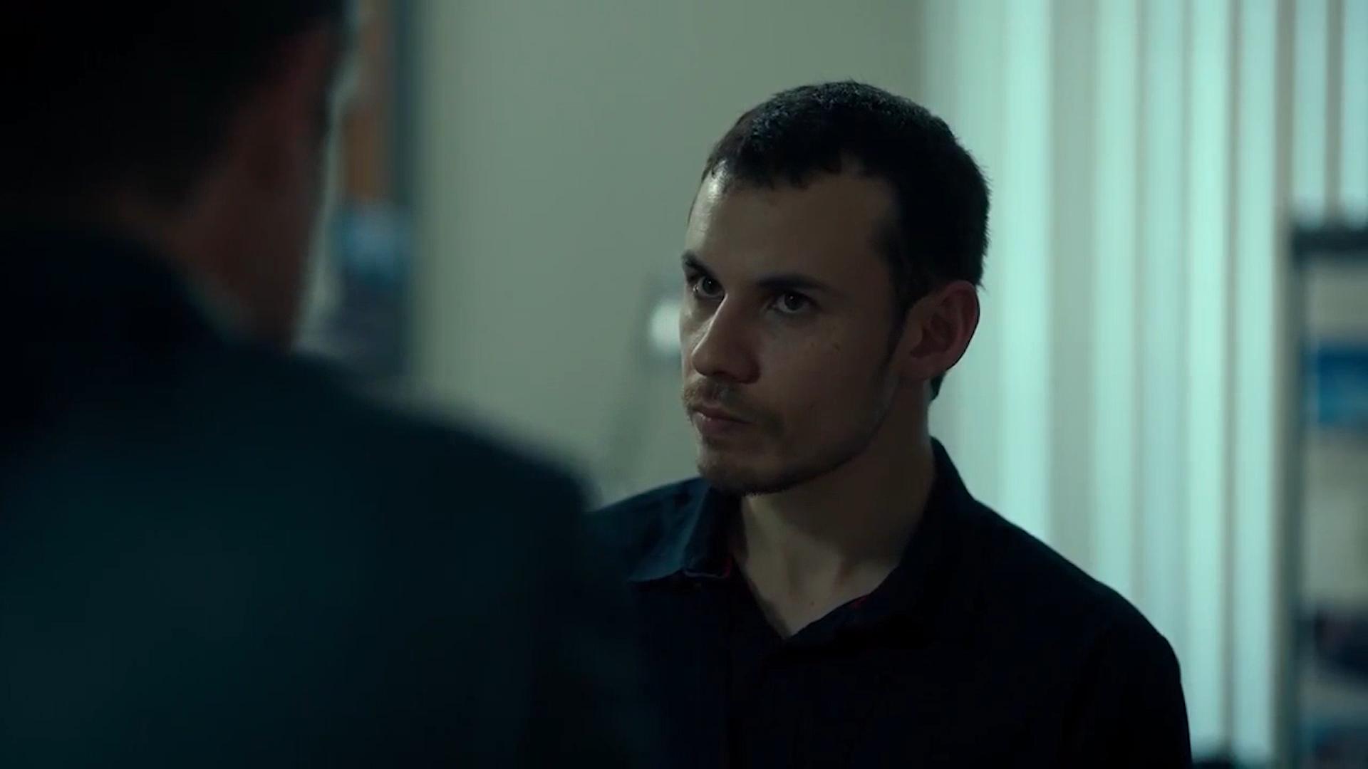 Still of Martín Peralta in Somos.