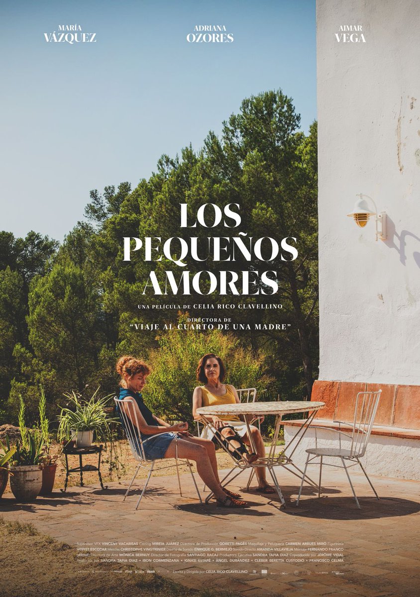 Adriana Ozores and María Vázquez in Los pequeños amores (2024)