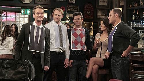 Neil Patrick Harris and Cobie Smulders in How I Met Your Mother (2005)