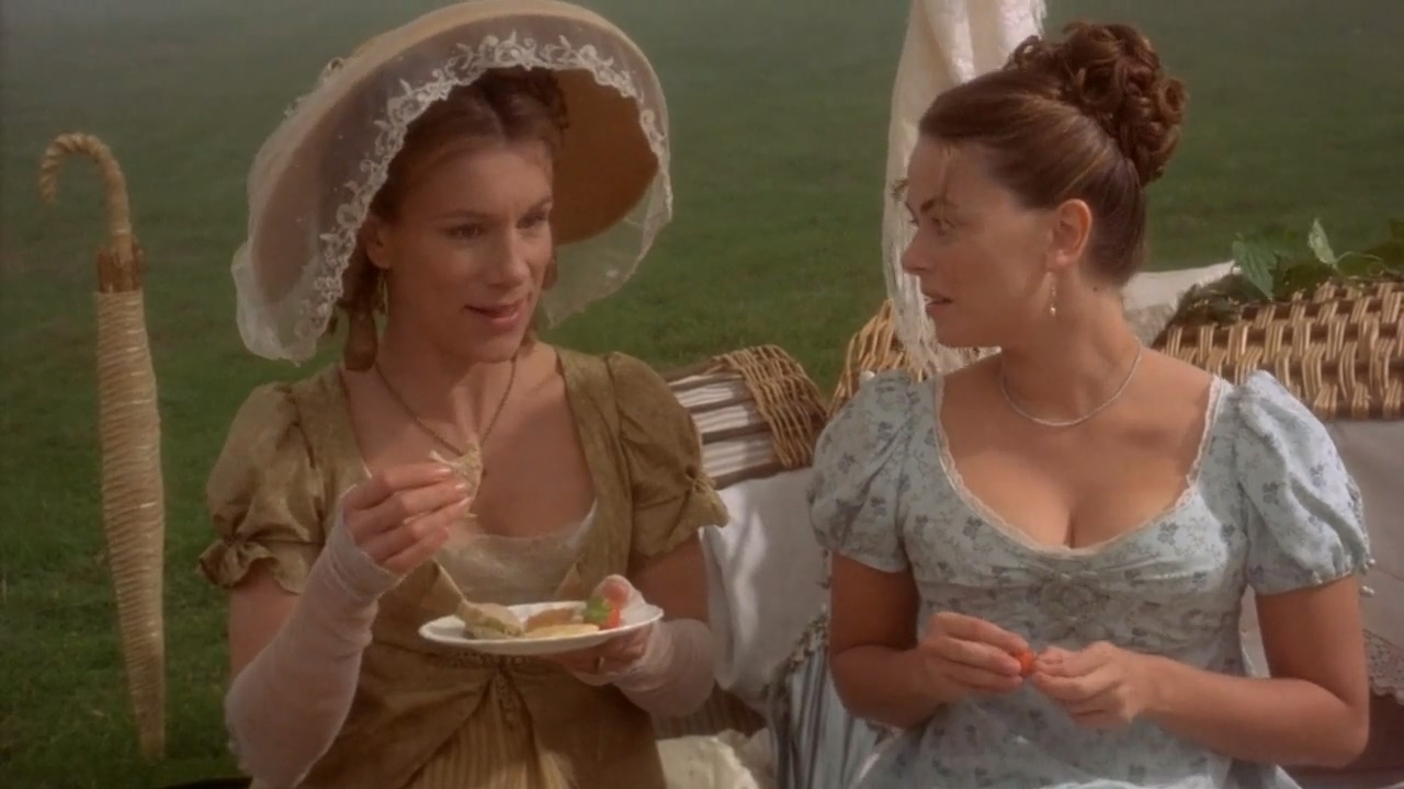 Juliet Stevenson and Polly Walker in Emma (1996)