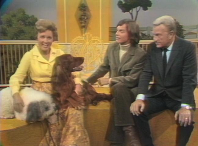 Eddie Albert, Edward Albert, and Betty White in The Pet Set (1971)