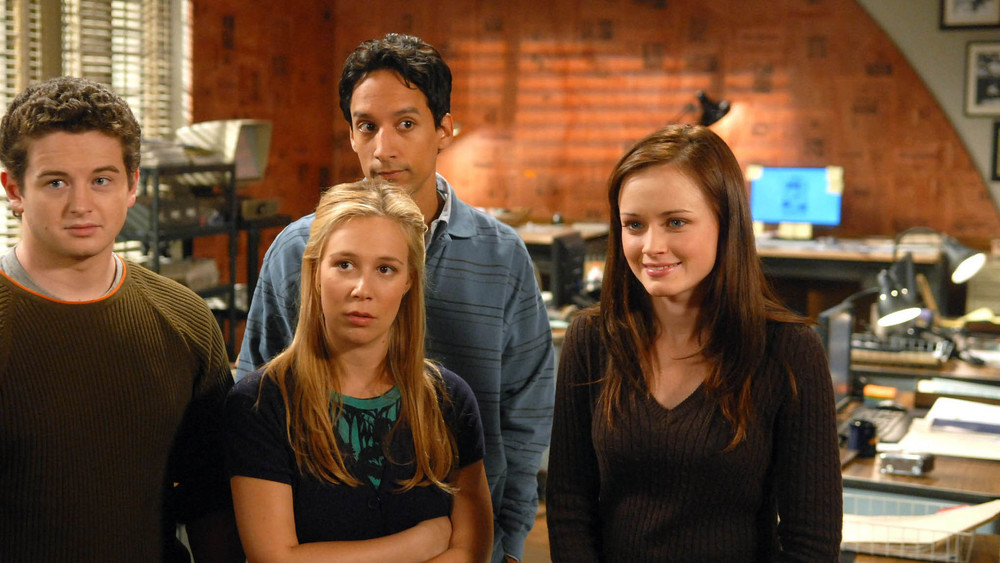 Still of Adam Hendershott and Liza Weil and  Alexis Bledel and Danny Pudi in Gilmore Girls and Go, Bulldogs!