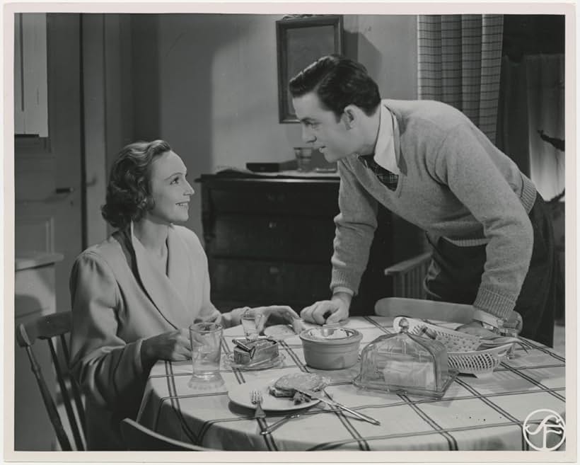 Alf Kjellin and Inga Tidblad in Divorced (1951)