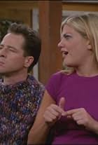 Kristen Johnston and French Stewart in 3rd Rock from the Sun (1996)