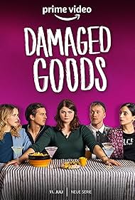 Antonije Stankovic, Tim Oliver Schultz, Leonie Brill, Zeynep Bozbay, and Sophie Passmann in Damaged Goods (2022)