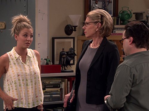 Christine Baranski, Kaley Cuoco, and Johnny Galecki in The Big Bang Theory (2007)