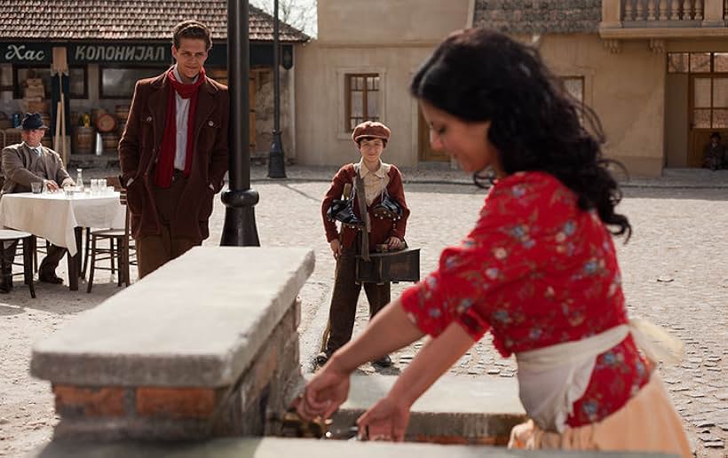 Milos Bikovic, Predrag Vasic, and Danina Jeftic in Montevideo: Taste of a Dream (2010)