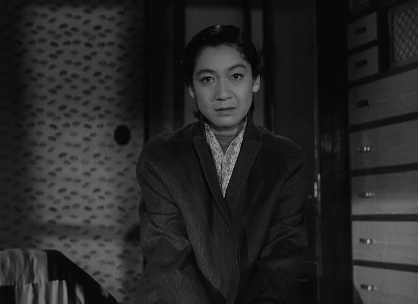 Setsuko Hara in Tokyo Twilight (1957)