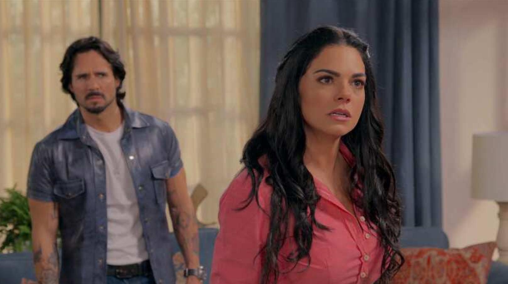 José Ron and Livia Brito in La Desalmada (2021)