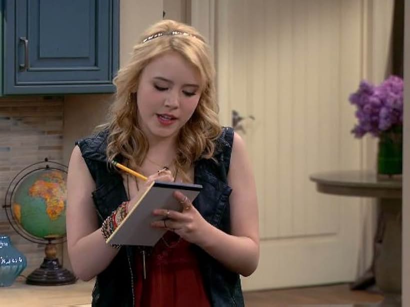 Taylor Spreitler in Melissa & Joey (2010)