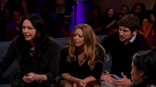 Hollywood Game Night: I love A Charade With Laura Prepon