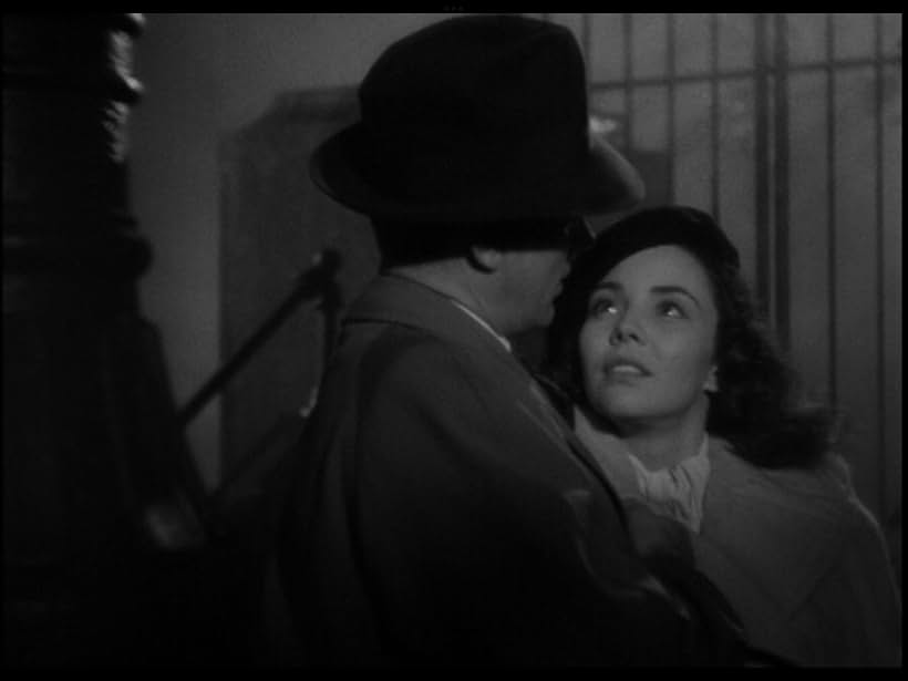 Joseph Cotten and Jennifer Jones in Love Letters (1945)