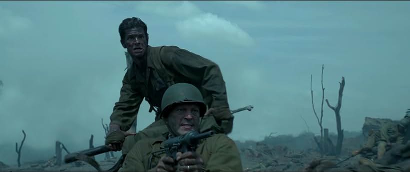 Vince Vaughn and Andrew Garfield in Hacksaw Ridge (2016)