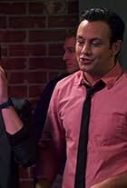 Jesse McCartney and Jonathan Sadowski in Young & Hungry (2014)