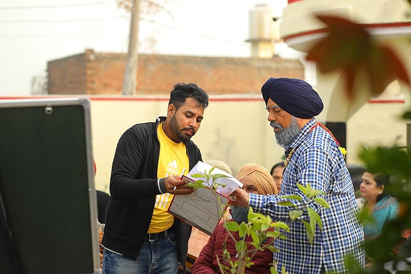 Hardeep Mander and B.N. Sharma in Kade Dade Diyan Kade Pote Diyan (2023)