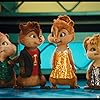 Christina Applegate, Anna Faris, Justin Long, Jesse McCartney, Amy Poehler, and Matthew Gray Gubler in Alvin and the Chipmunks: The Squeakquel (2009)