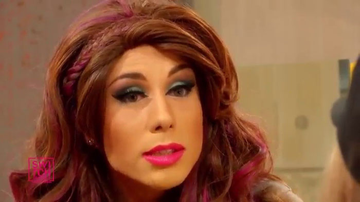 Luz Violeta in The Switch Drag Race (2015)