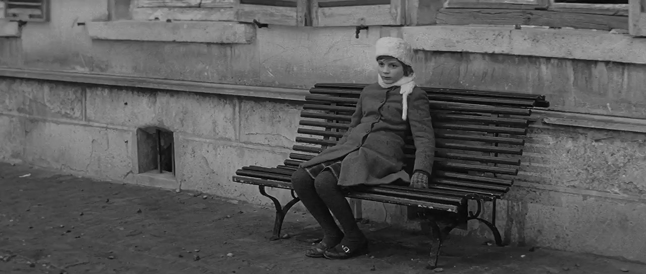 Patricia Gozzi in Sundays and Cybèle (1962)