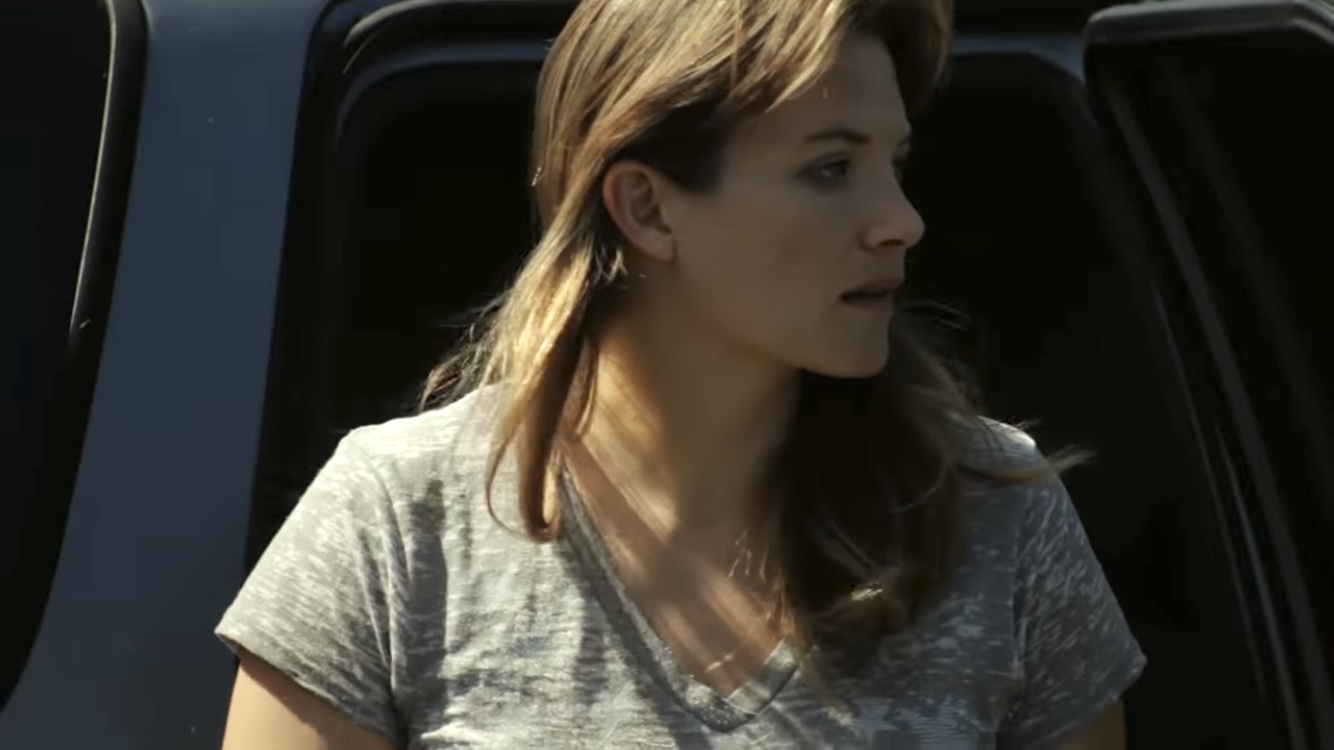 Kristin Slaysman in Spinners (2014)