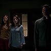 Henry Thomas, Elizabeth Reaser, and Annalise Basso in Ouija: Origin of Evil (2016)