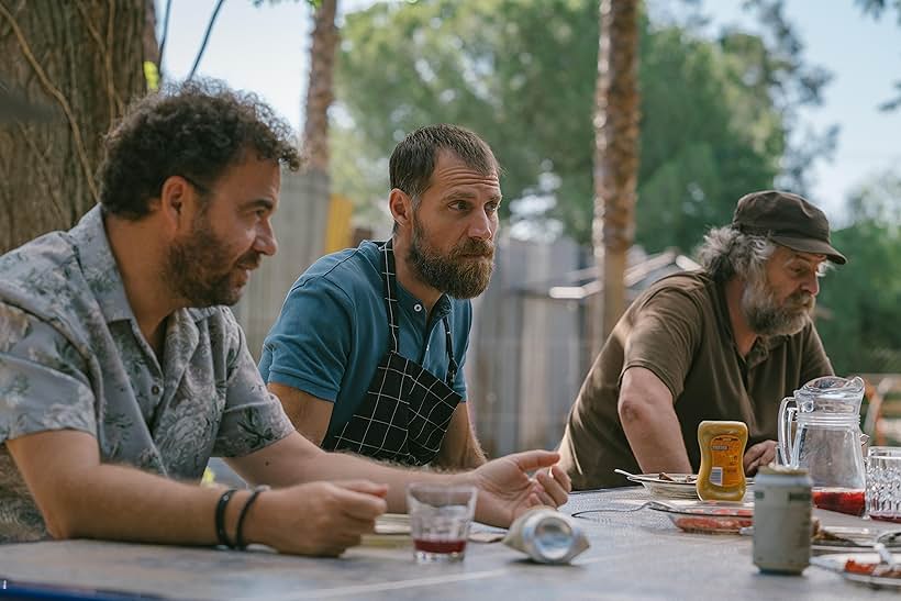 Raúl Cimas, José Manuel Poga, and Daniel Mantero in En fin (2024)