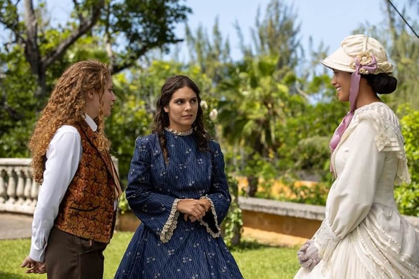 Caitlin Stasey, Gillian Saker, and Kiara Barnes in Fantasy Island (2021)