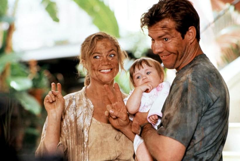 Dennis Quaid, Kathleen Turner, and Michelle Schuelke in Undercover Blues (1993)