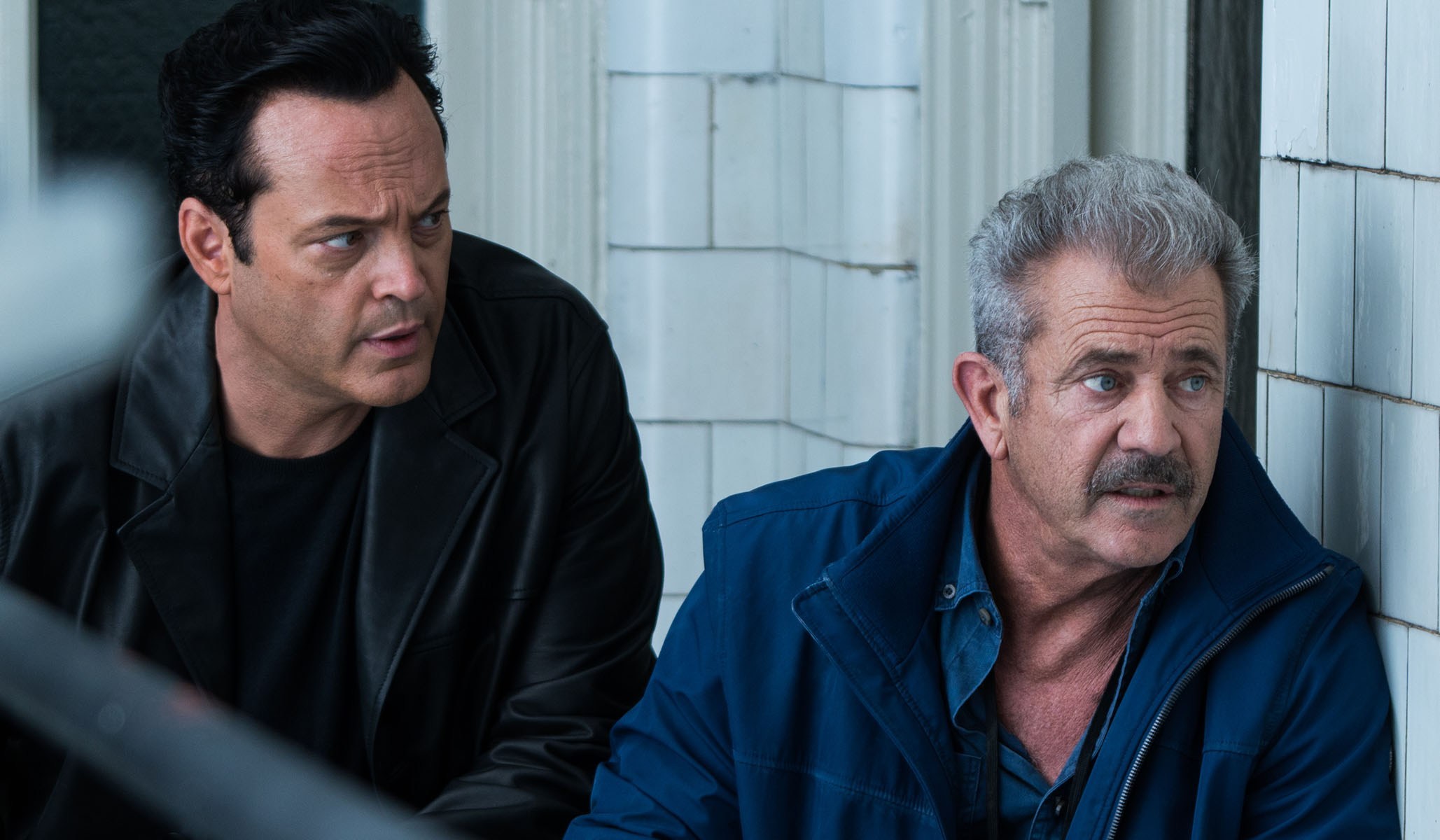 Mel Gibson and Vince Vaughn in Dragged Across Concrete (2018)