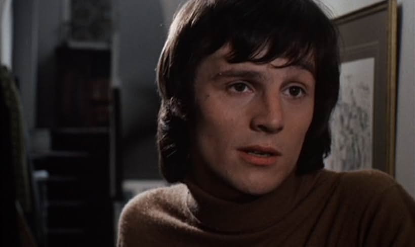 Murray Head in Sunday Bloody Sunday (1971)