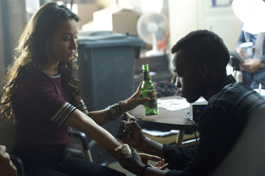 Stella Maeve and Trezzo Mahoro in The Magicians (2015)