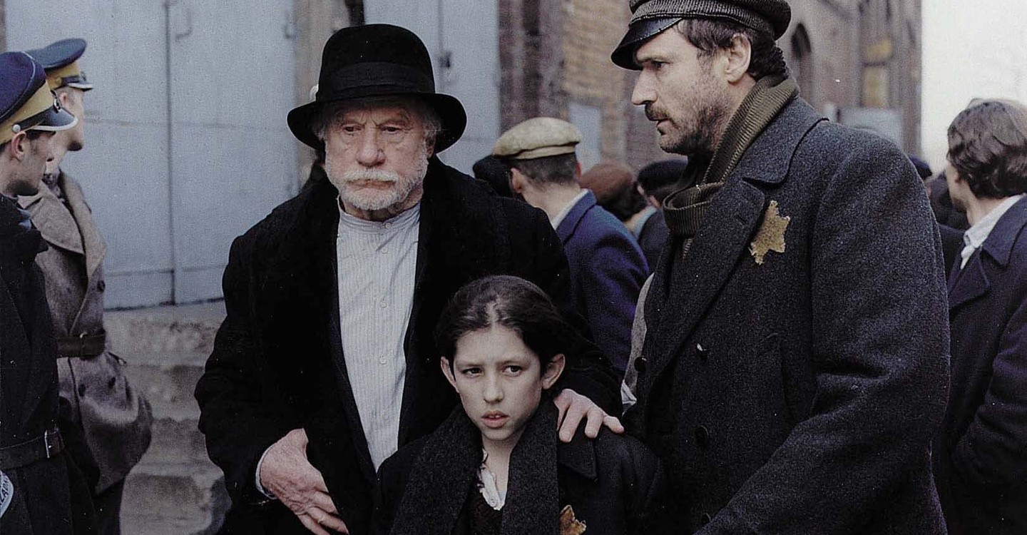 Patrick Bergin, Jordan Kiziuk, and Jack Warden in The Island on Bird Street (1997)