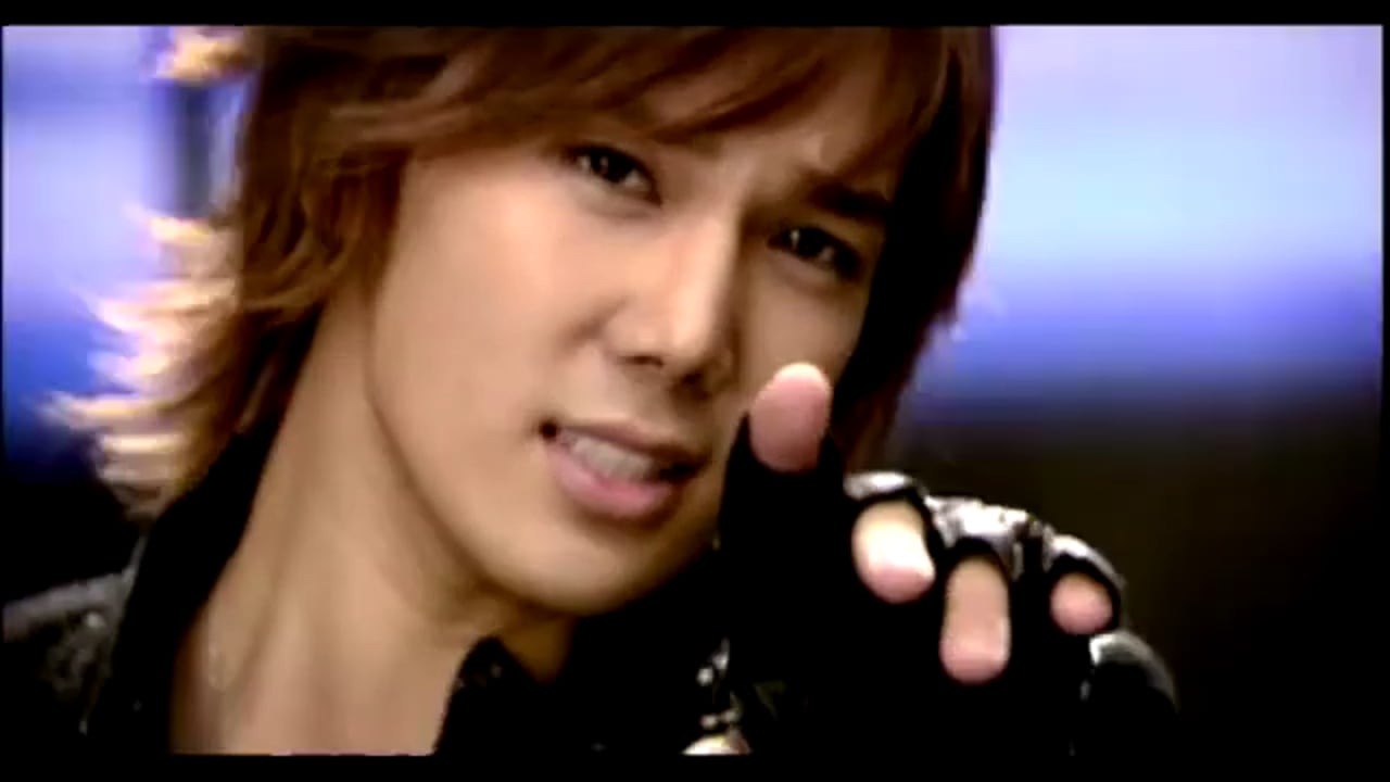 Jung-min Park in SS501: Deja Vu (2008)