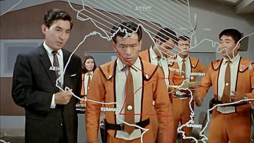 Akiji Kobayashi, Susumu Kurobe, Masaya Nihei, Hiroko Sakurai, and Sandayû Dokumamushi in Ultraman: A Special Effects Fantasy Series (1966)