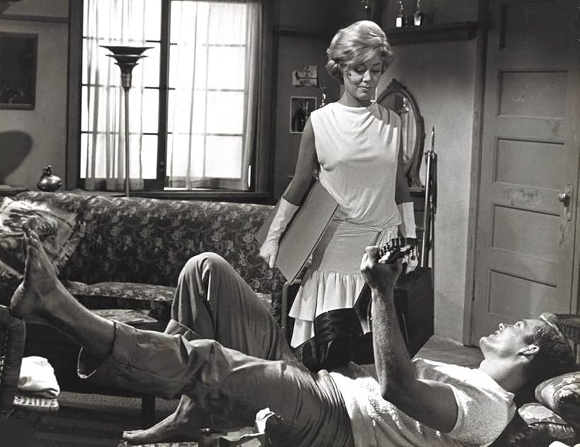 Ty Hardin and Glynis Johns in The Chapman Report (1962)