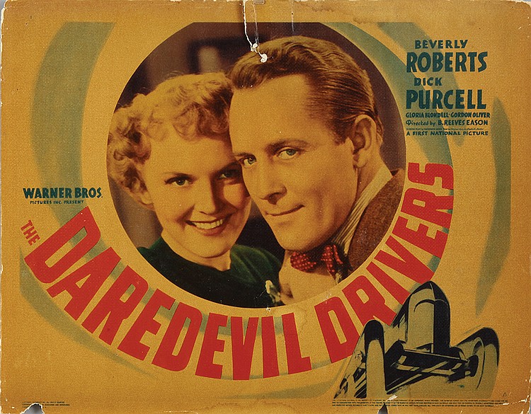 Dick Purcell and Beverly Roberts in The Daredevil Drivers (1938)