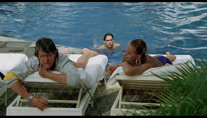 Andrés Bonfiglio, Rodolfo de Anda, and Sonia Infante in Death on the Beach (1991)