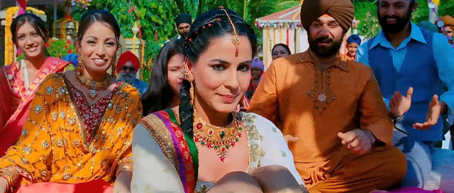 Kirti Kulhari in Khichdi: The Movie (2010)